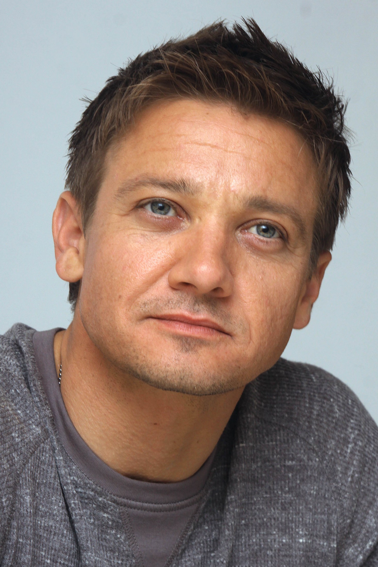 Jeremy Renner Promotional Photoshoot 0 Jeremy Renner Daily ジェレミー レナー 通信